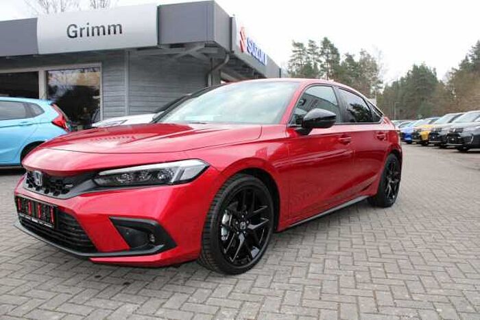 Honda Civic e: HEV 2.0 i-MMD Hybrid Sport