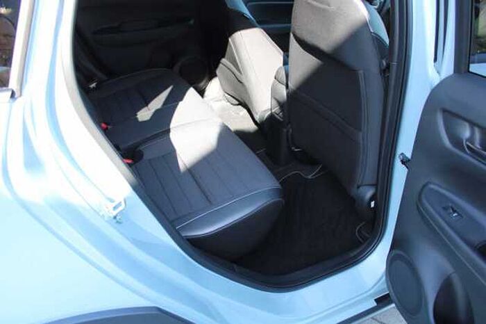 Honda Jazz Hybrid e: HEV 1.5 i-MMD Crosstar Advance