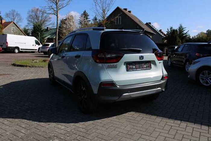 Honda Jazz Hybrid e: HEV 1.5 i-MMD Crosstar Advance