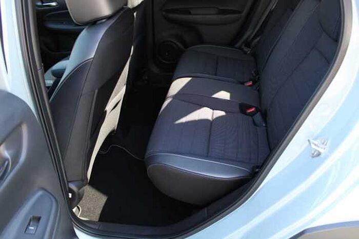 Honda Jazz Hybrid e: HEV 1.5 i-MMD Crosstar Advance