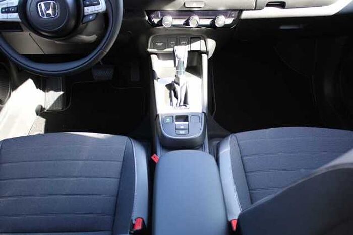 Honda Jazz Hybrid e: HEV 1.5 i-MMD Crosstar Advance