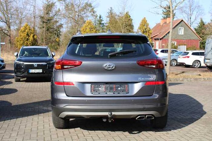 Hyundai Tucson Diesel blue 1.6 CRDi 2WD DCT Advantage