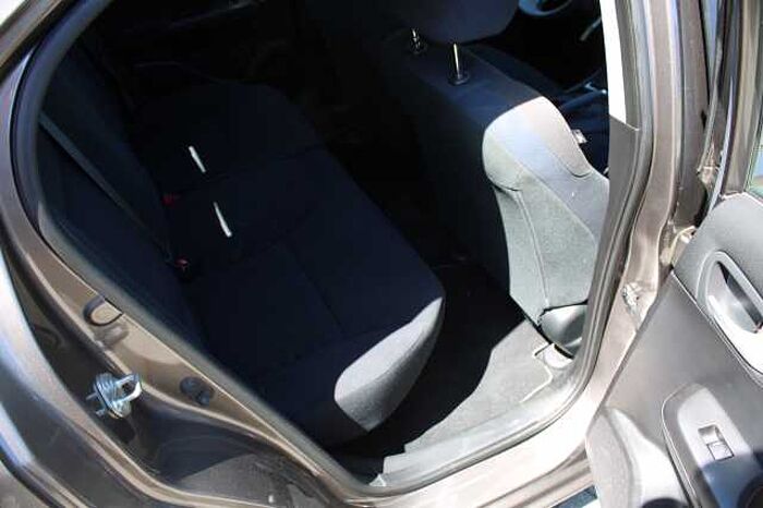 Honda Civic 1.4 i-VTEC Comfort